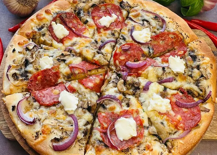 Dana فندق بيتوف